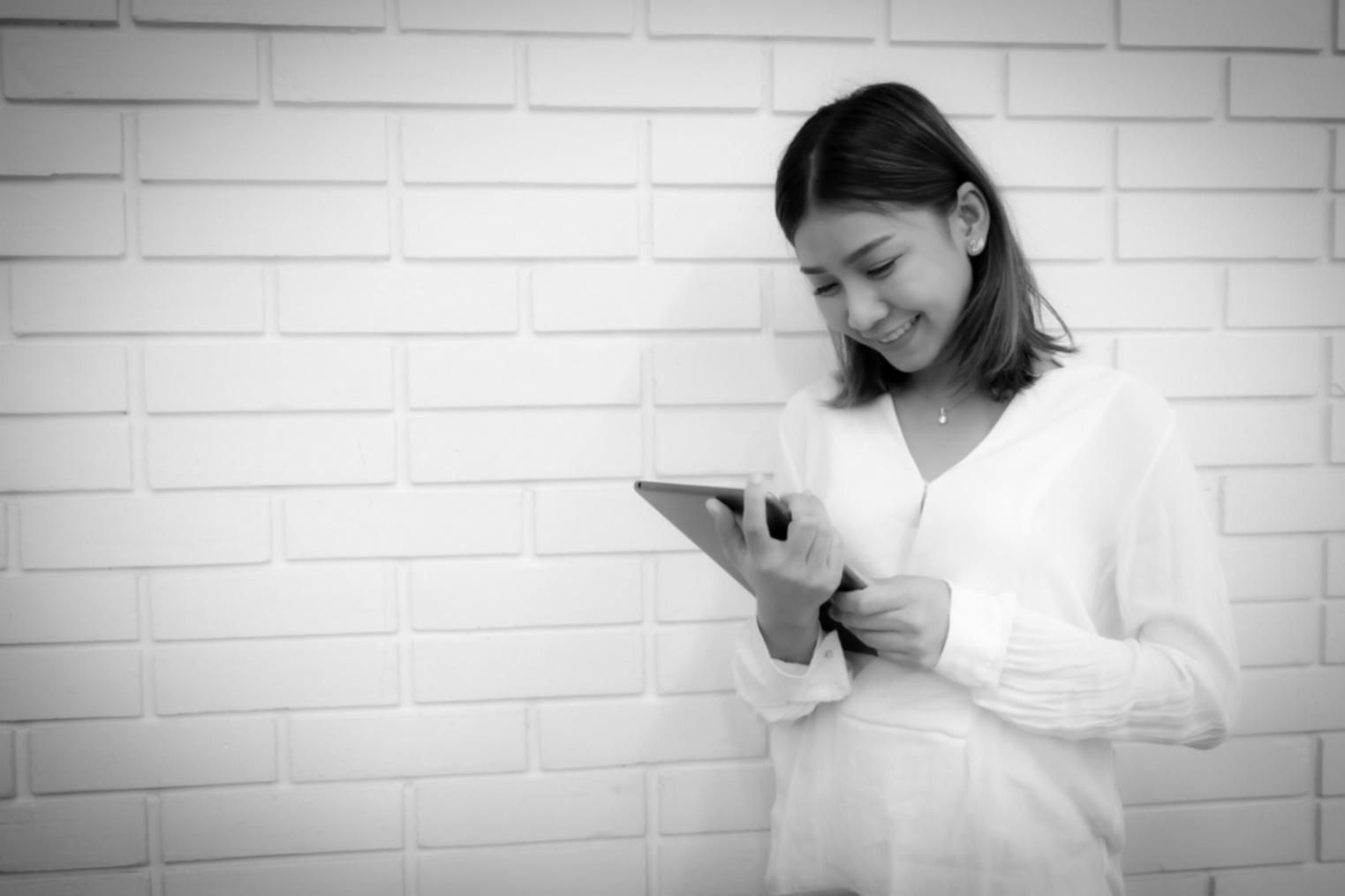 Students working on real SEO analytics projects in modern learning environment